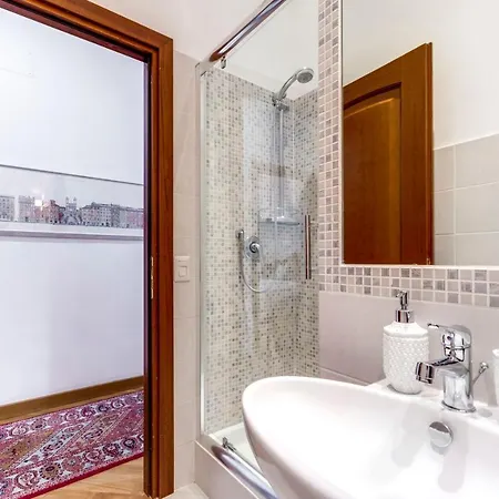 Charming 6 Guests Flat 10 Minutes From Vatican * Rom